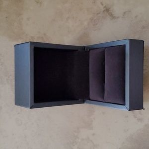 Ring Case nwot
